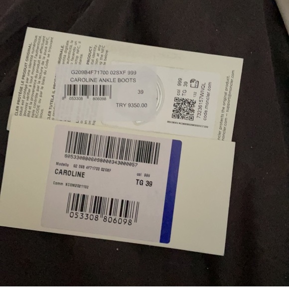 Moncler boots - Picture 12 of 13